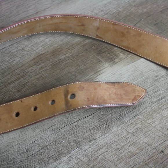 Vintage Leather Belt by Another Line Inc. - Picture 2 of 7
